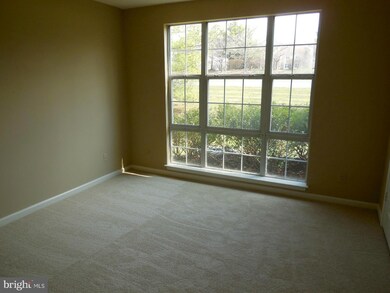 20271 Beechwood Terrace unit 103, Ashburn, VA 20147 - photo 5
