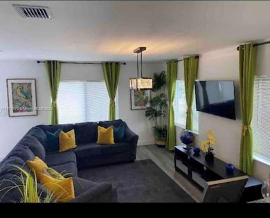 5811 SW 26th St unit 5811, West Park, FL 33023 - photo 4