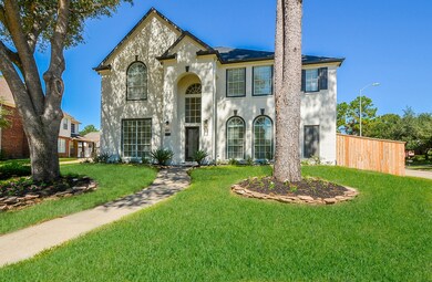 Brand new roof and fresh paint!