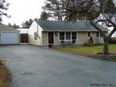 24 Willow Ln, Wynantskill, NY 12198 - photo 2