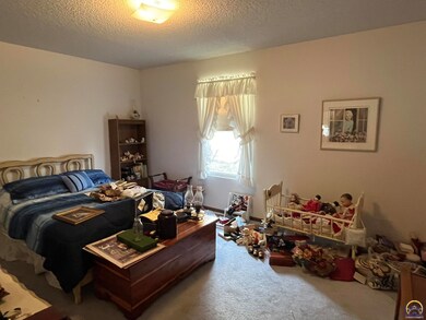 7320 SW 24th St, Topeka, KS 66614 - photo 7