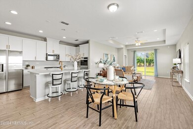 08-Dining Room
