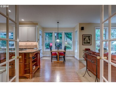 2115 Wellington Dr, West Linn, OR 97068 - photo 4