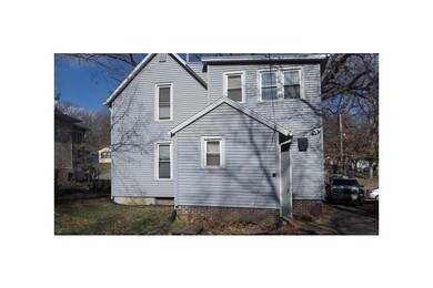 1328 Jefferson Ave, Des Moines, IA 50314 - photo 2