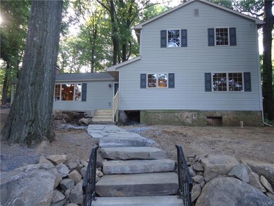 444 Rock Cliff Rd, Emmaus, PA 18049 - photo 2