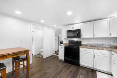 414 Monroe St, Monroeville, IN 46773 - photo 7