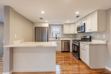 318 Essex St, Lynn, MA 01902 - photo 7