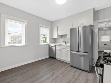 75 Lake St unit 2, Arlington, MA 02474 - photo 6