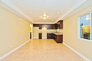 11725 Compton Ave, Los Angeles, CA 90059 - photo 5