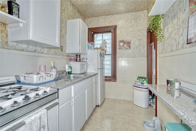 Unit 1 Kitchen