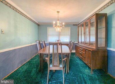 186 Fletcher Dr, Morrisville, PA 19067 - photo 6