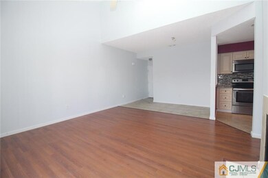 7312 Tamarron Dr unit 7312, Plainsboro, NJ 08536 - photo 6