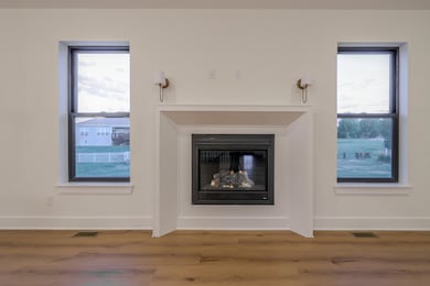 unlisted-address, Sycamore, IL 60178 - photo 5