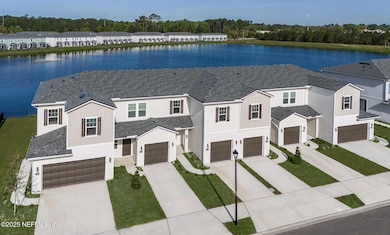 Avenues-Walk-4-Bldg-17-0558