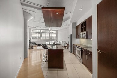 Montgomery Plaza unit 2532, Fort Worth, TX 76107 - photo 2