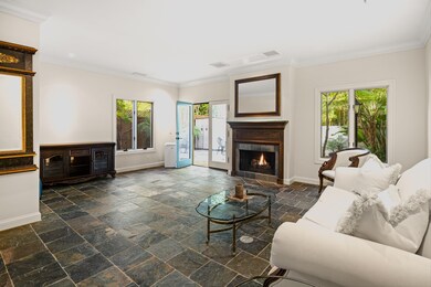 Living room with Fireplace