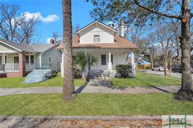 Midtown Triplex, great cash flow potential