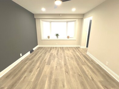 7808 Central Ave, Burbank, IL 60459 - photo 3