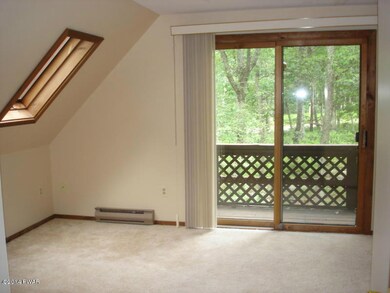 107 Bartlett Dr, Milford, PA 18337 - photo 4