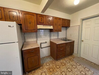 918 47th St NE, Washington, DC 20019 - photo 5