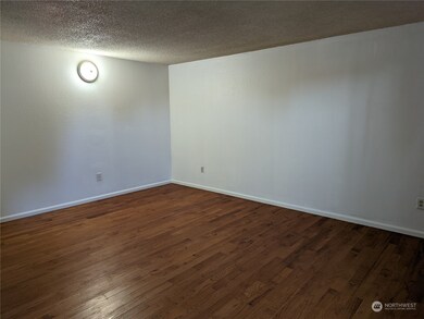 4820 4824 79th Ave W, University Place, WA 98467 - photo 5