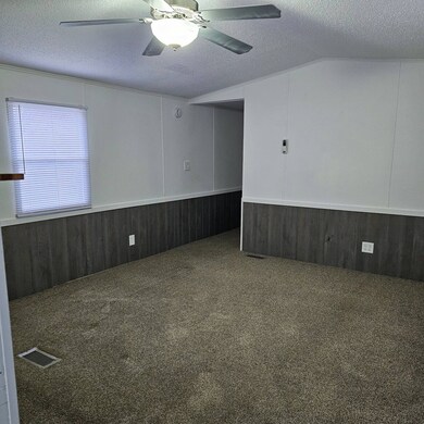 3700 28th St unit 226, Sioux City, IA 51105 - photo 5
