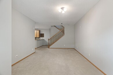 1608 Legacy Pkwy E unit 6, Saint Paul, MN 55109 - photo 6