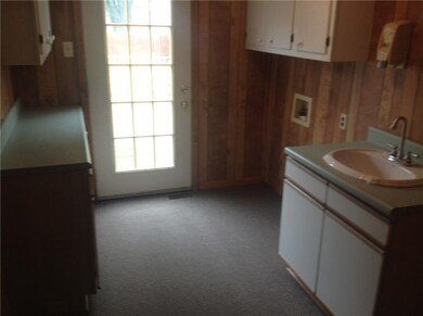 2512 E 6th St, Anderson, IN 46012 - photo 7