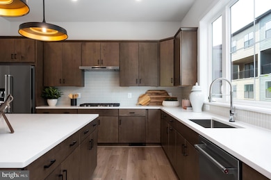 11902 Northpark Dr, Rockville, MD 20852 - photo 4