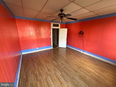 3105 Mcelderry St, Baltimore, MD 21205 - photo 7
