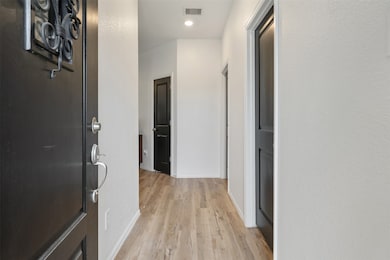 18466 Cobalt Cove Ln, Hockley, TX 77447 - photo 4