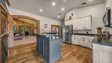 127 Saddle Club Rd, Weatherford, TX 76088 - photo 5