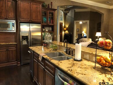 14861 Canopy Oaks Dr, Tyler, TX 75707 - photo 3