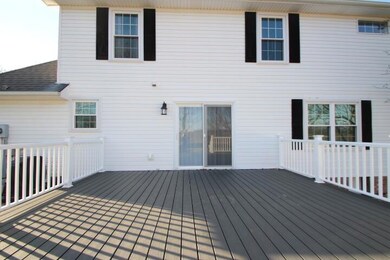 841 Isaac Shelby Cir E unit E, Frankfort, KY 40601 - photo 3