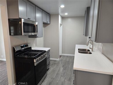 442 E Arrow Hwy unit 1/2, Upland, CA 91786 - photo 6