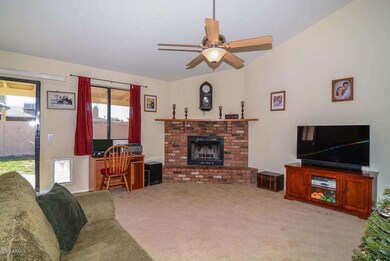 Living Room-Fireplace