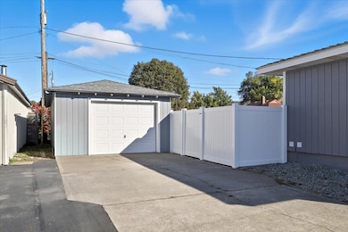 3717 E Carlisle Ave, Spokane, WA 99217 - photo 3