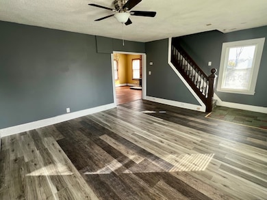 10 Russell St, Enfield, CT 06082 - photo 6