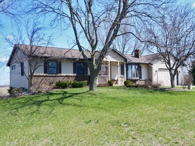 6450 Grandview Rd, Verona, WI 53593 - photo 2