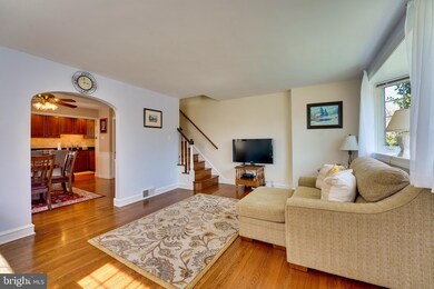 433 E Rodgers St, Ridley Park, PA 19078 - photo 5