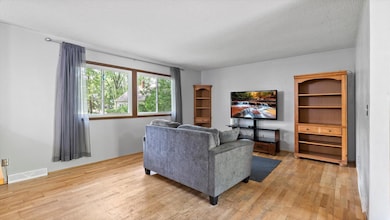 1504 89th Ave N, Brooklyn Park, MN 55444 - photo 3