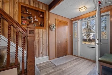 644 Oak Ave, Aurora, IL 60506 - photo 3