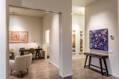 Entry Way : Bedroom 3