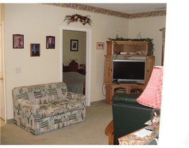 94 Mill St unit 202, Woonsocket, RI 02895 - photo 2