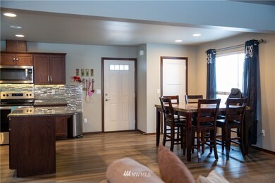 420 S Kansas Loop, East Wenatchee, WA 98802 - photo 6