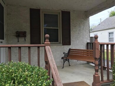 89 Demorest Rd, Columbus, OH 43204 - photo 4