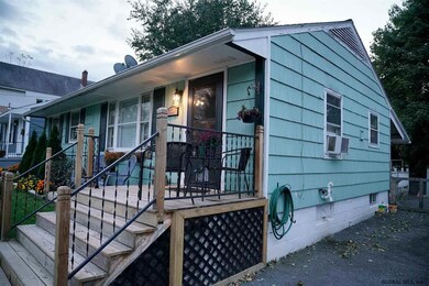 37 Glenwood St, Albany, NY 12208 - photo 7