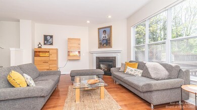 3020 Aspen Ln unit 11, Ann Arbor, MI 48108 - photo 6