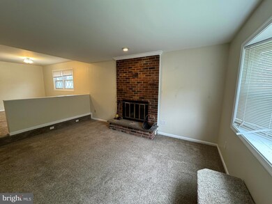 621 Burmont Rd, Drexel Hill, PA 19026 - photo 2