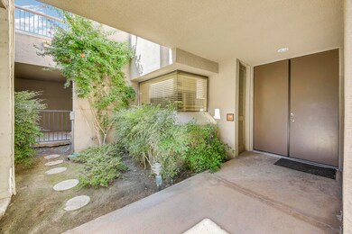 05 FRONT ENTRY MLS